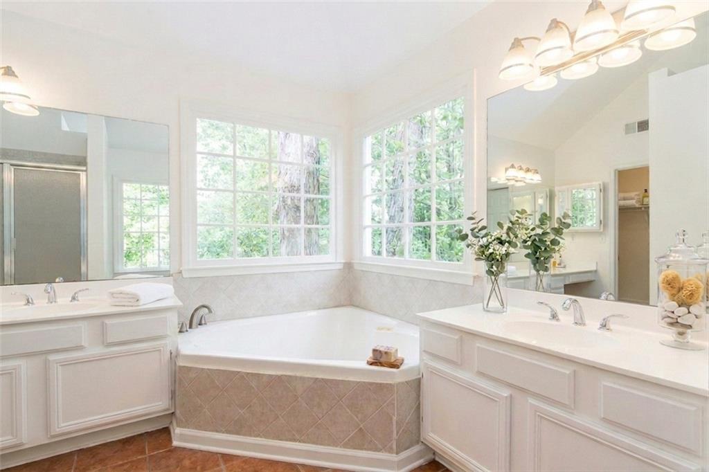 160 Windview Place Property Photo 17