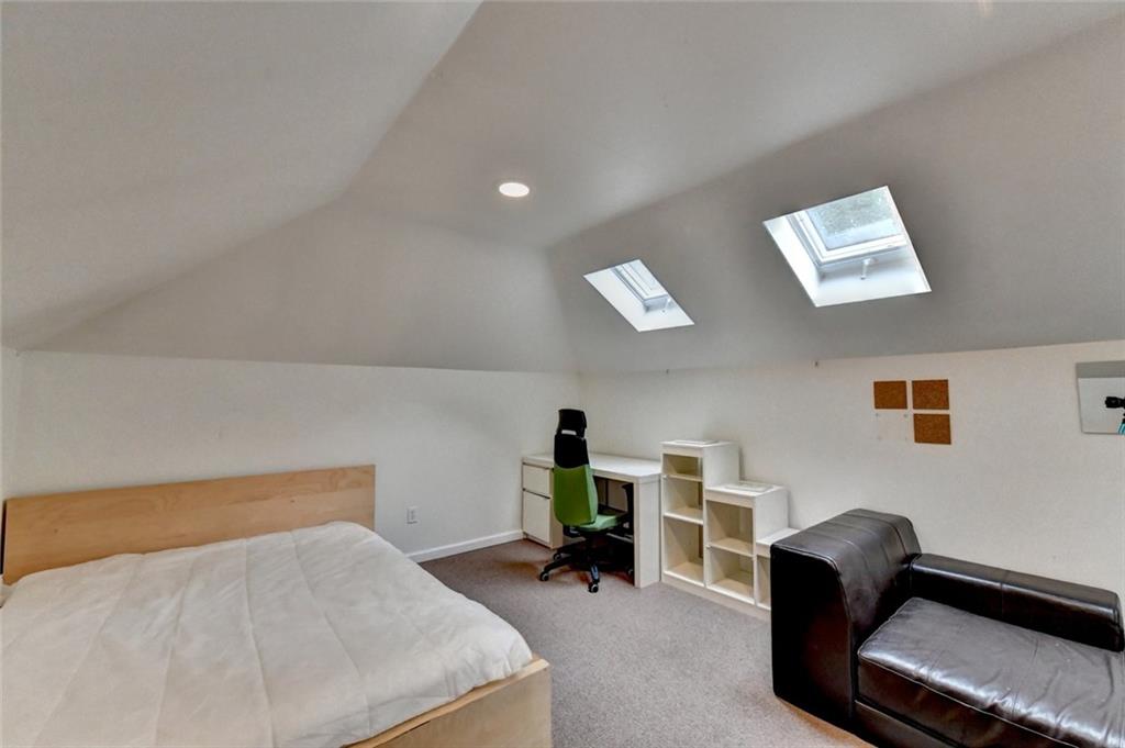 7848014 Property Photo 39