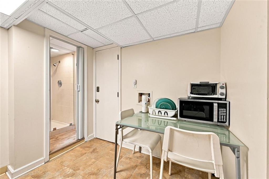 7848014 Property Photo 47