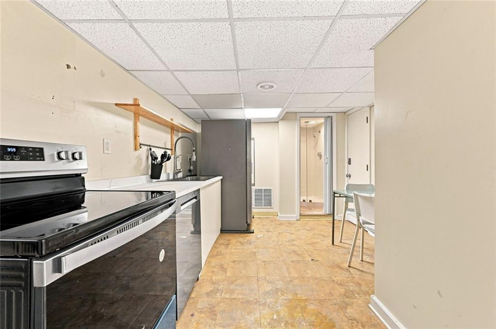 7848014 Property Photo 49