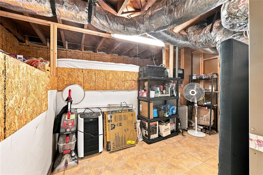 7848014 Property Photo 58