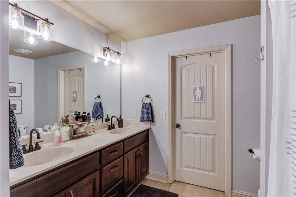 3798 Saddlemaker Drive Property Photo 40
