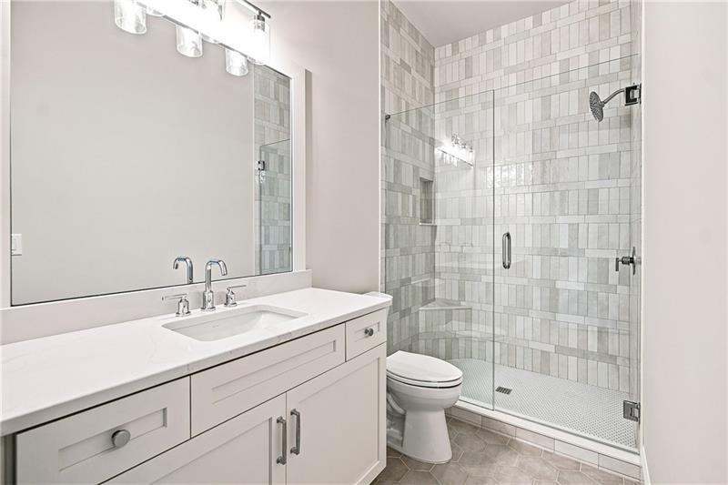 245 Heatherton Way Property Photo 32