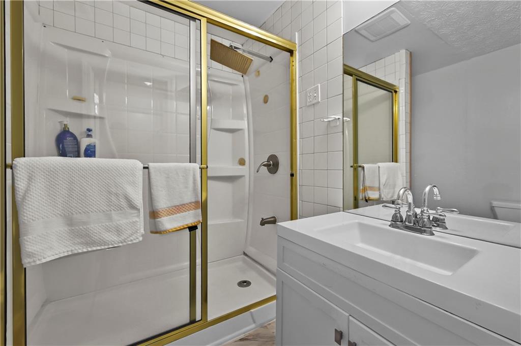2849 Weston Brook Lane Property Photo 14