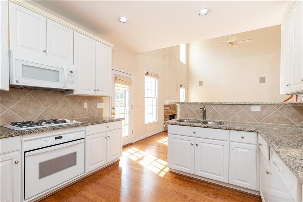 4169 Regency Court Property Photo 11