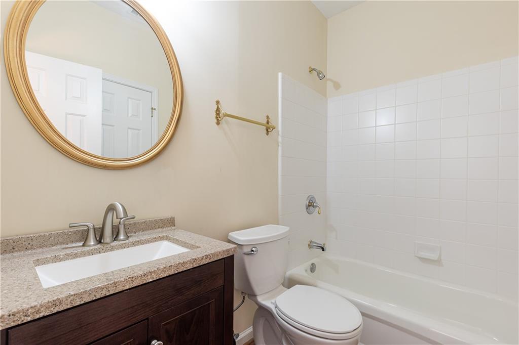 4169 Regency Court Property Photo 18