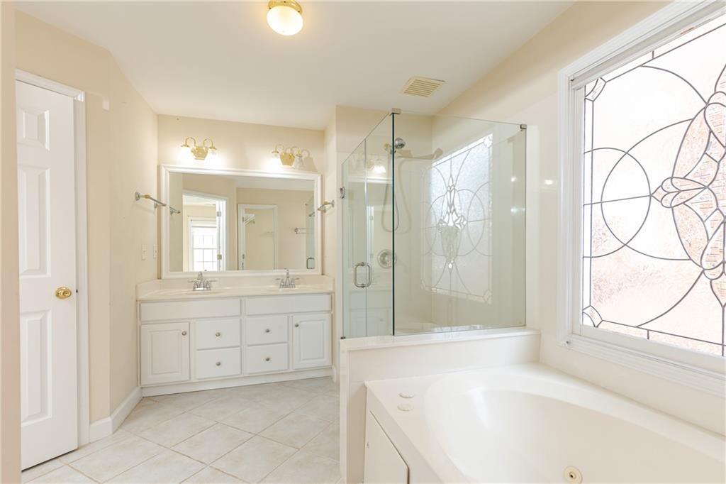 4169 Regency Court Property Photo 20