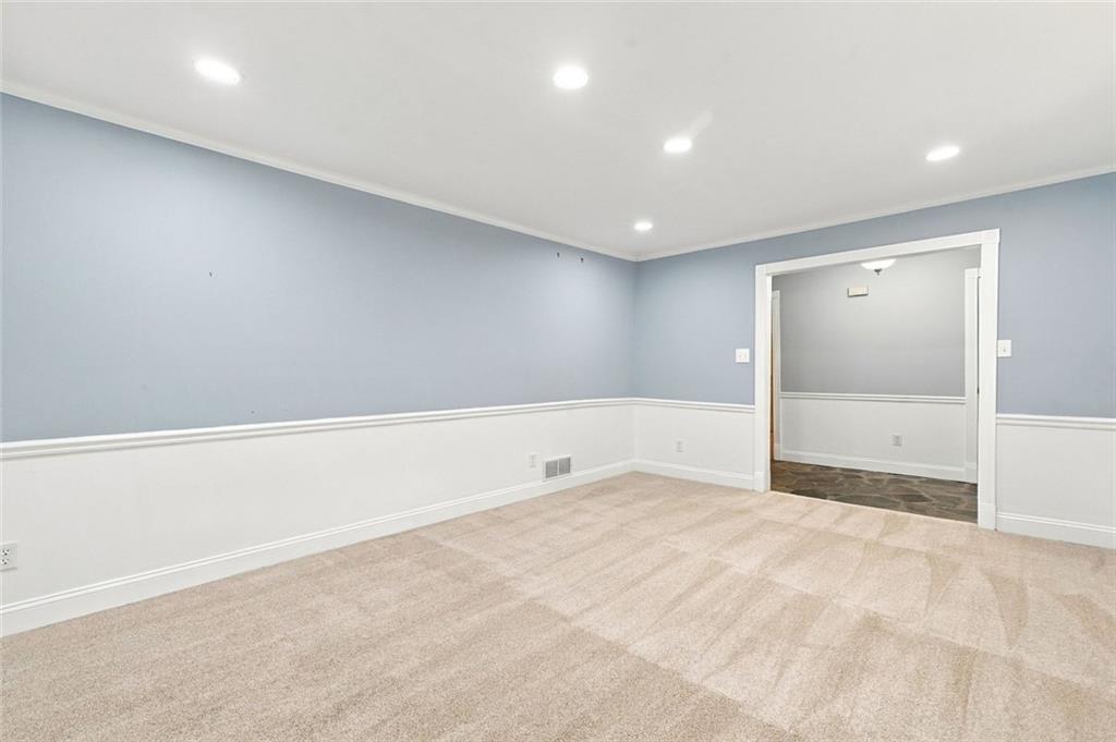 5013 Fox Forest Circle Sw Property Photo 7