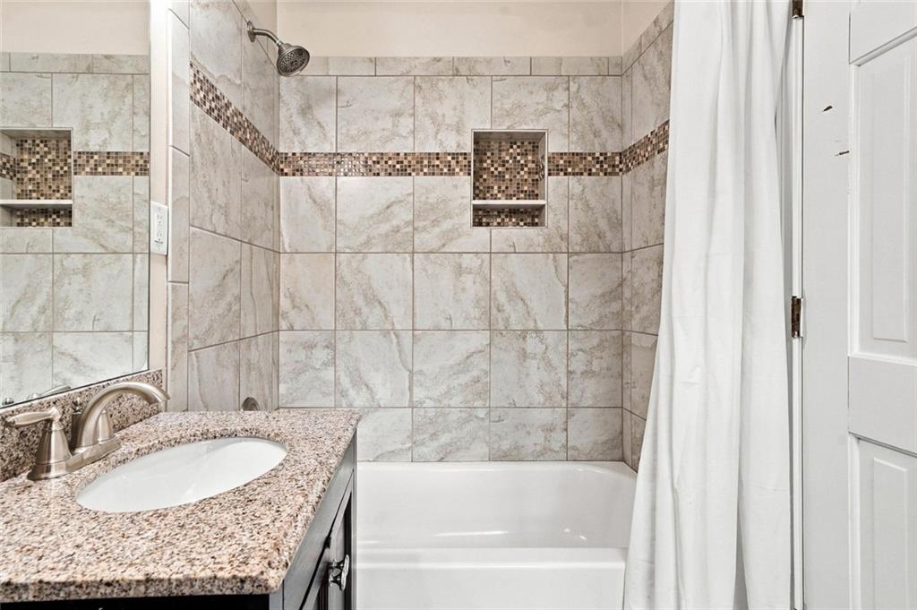 5013 Fox Forest Circle Sw Property Photo 23