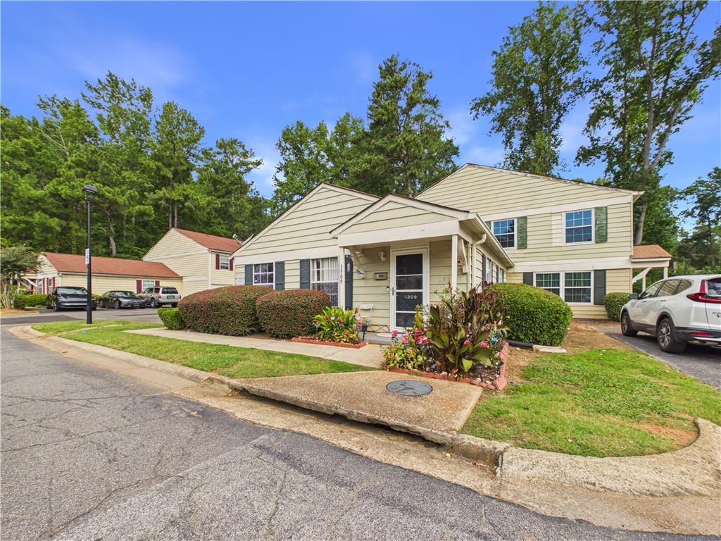 1315 Old Coach Road Sw Property Photo 1