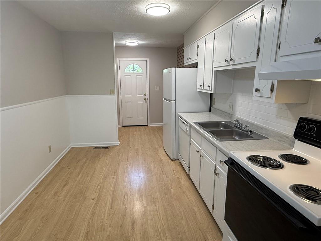 1650 Beechwood Boulevard Nw Unit A Property Photo 3