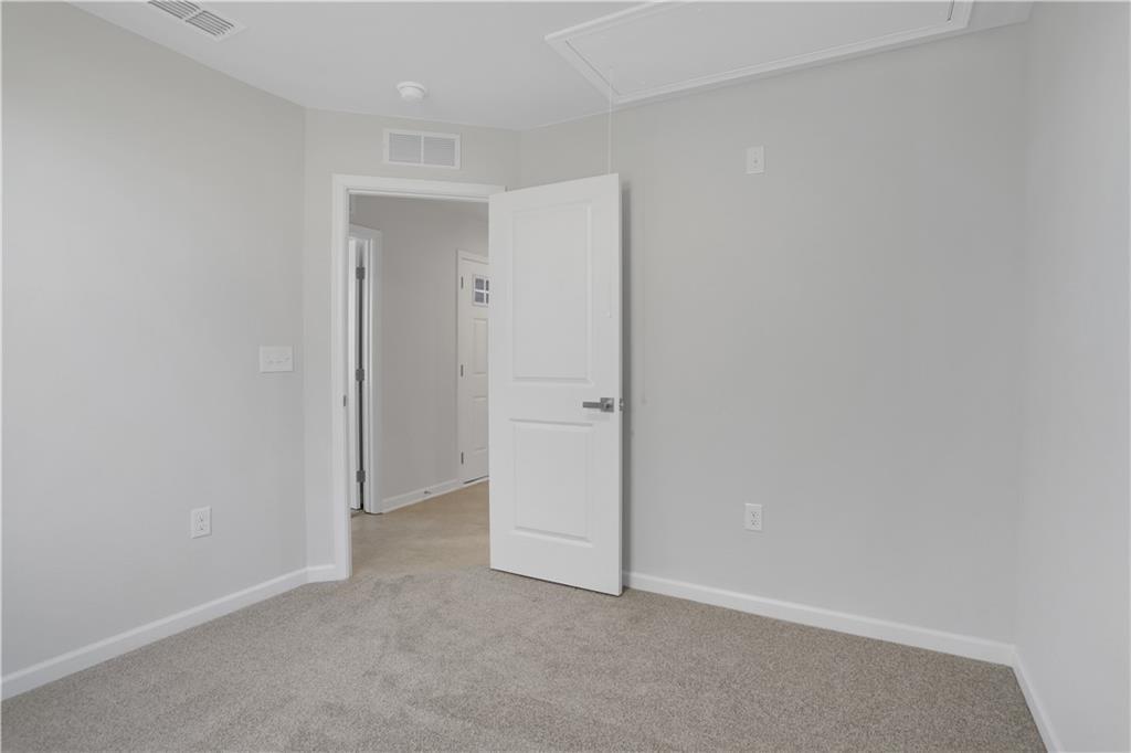 111 Brent Boulevard Property Photo 6