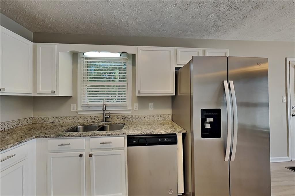 89 Silverthorne Circle Property Photo 4