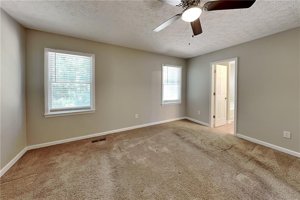 89 Silverthorne Circle Property Photo 8