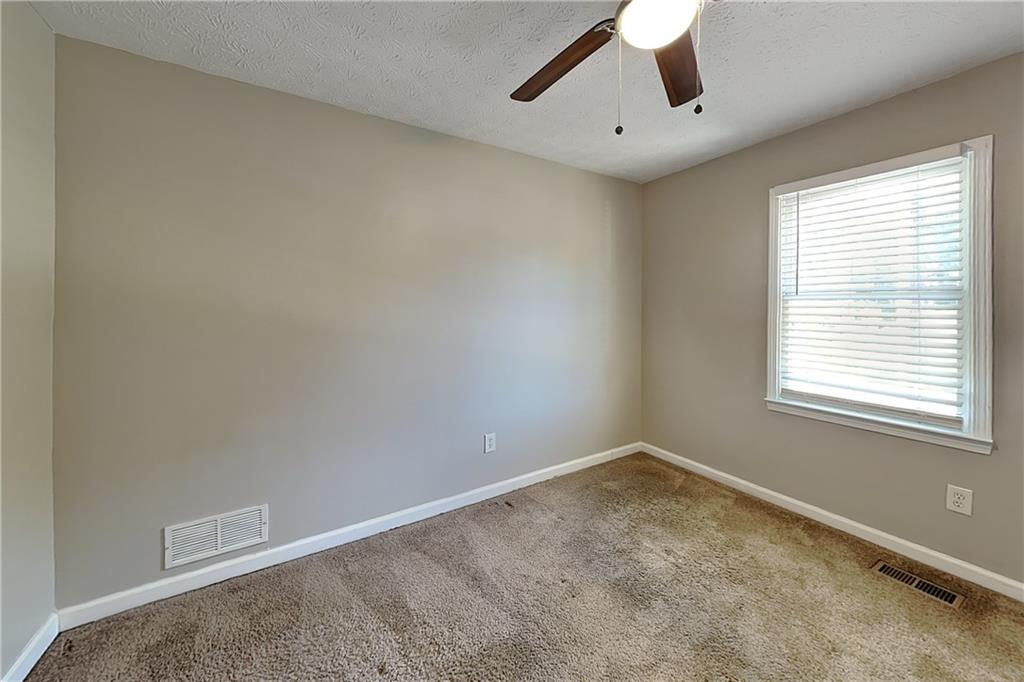89 Silverthorne Circle Property Photo 14