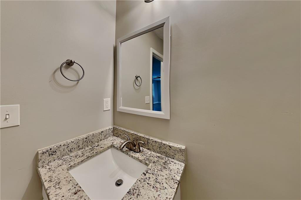 89 Silverthorne Circle Property Photo 16