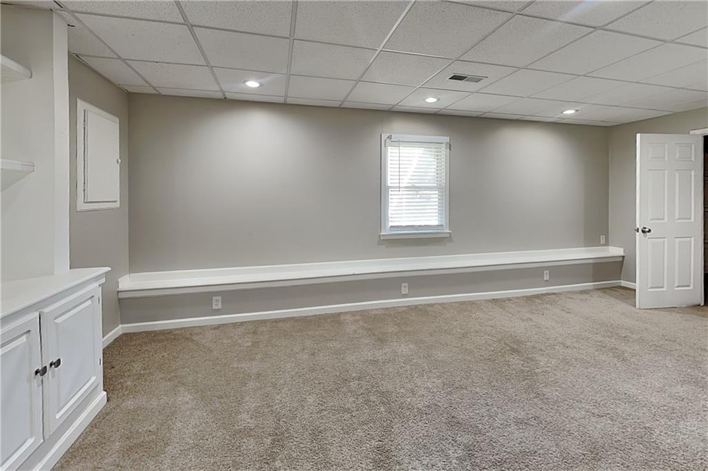 89 Silverthorne Circle Property Photo 17