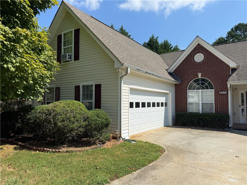 2214 Oakland Farm Dr Property Photo 1
