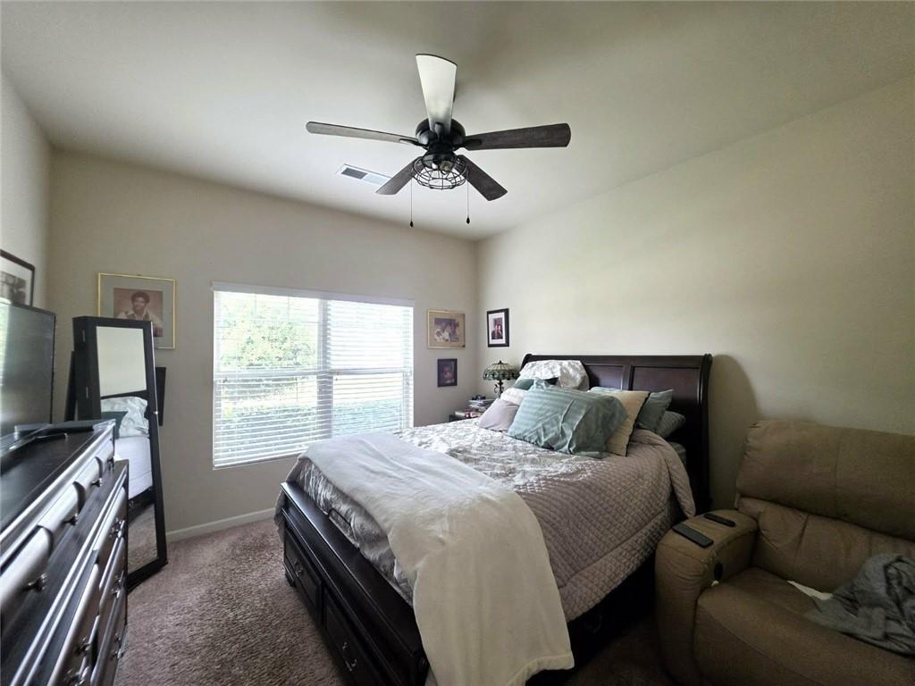 585 Emporia Loop Property Photo 3