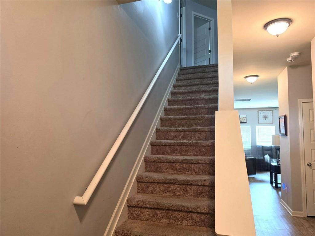 585 Emporia Loop Property Photo 9