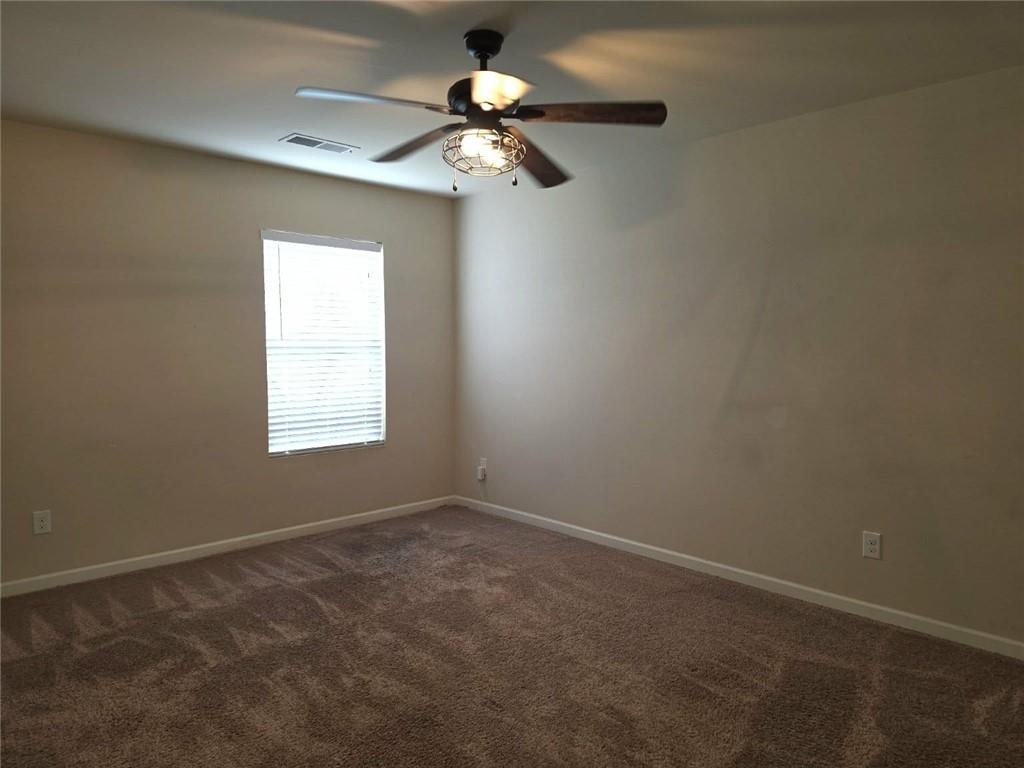 585 Emporia Loop Property Photo 15