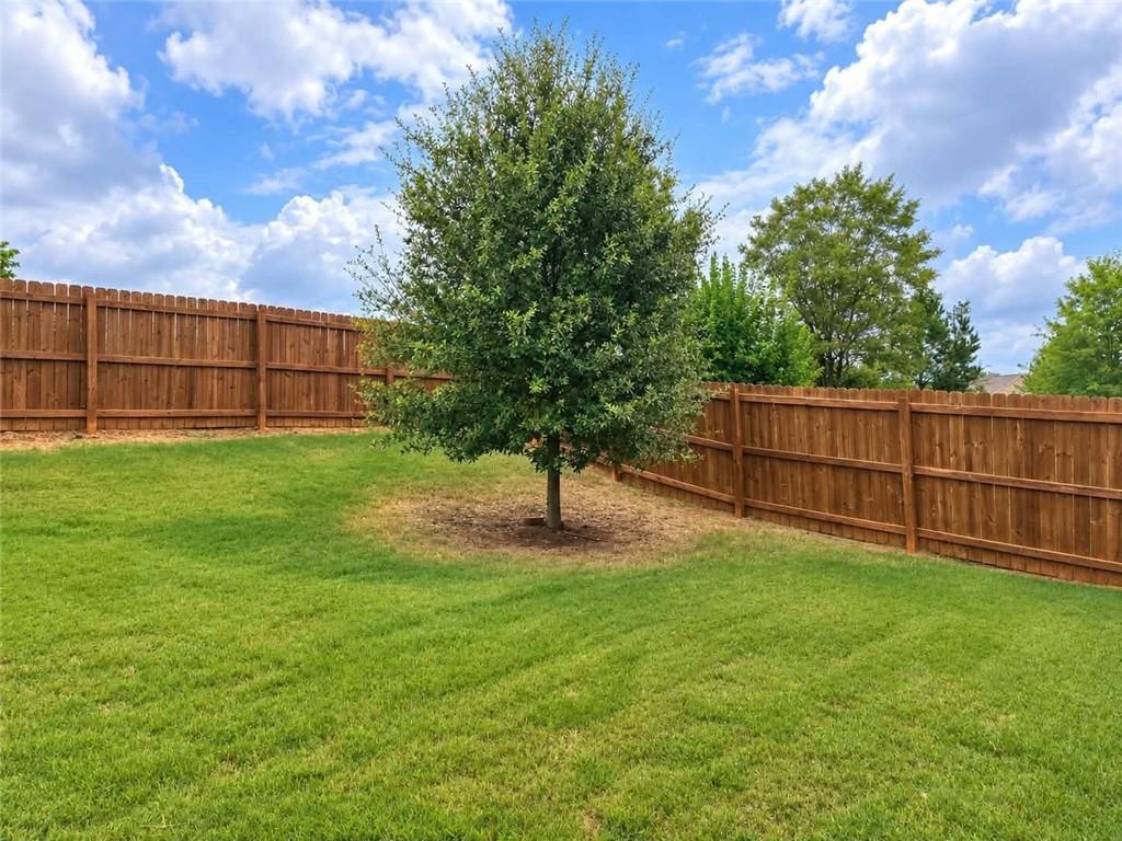 585 Emporia Loop Property Photo 23