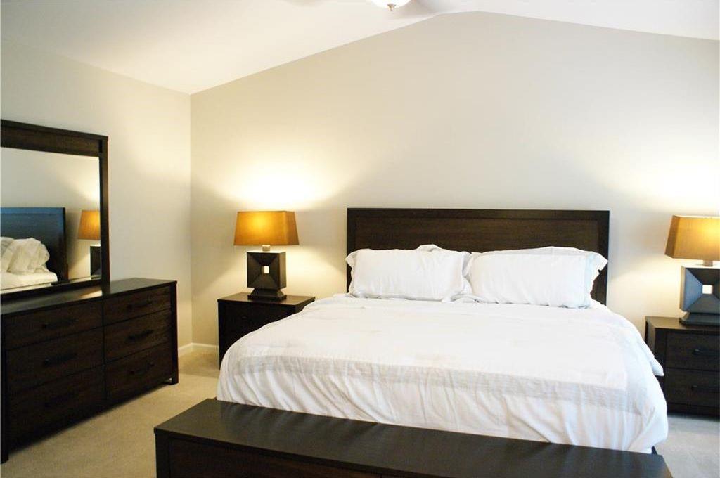 5530 Crestwick Way Property Photo 11