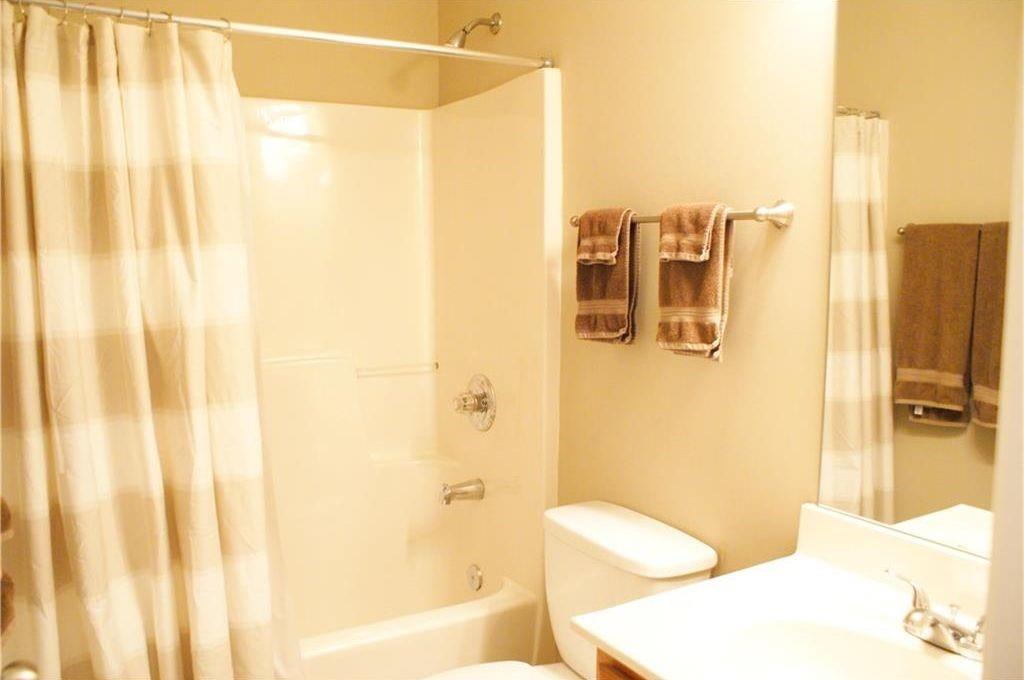 5530 Crestwick Way Property Photo 14