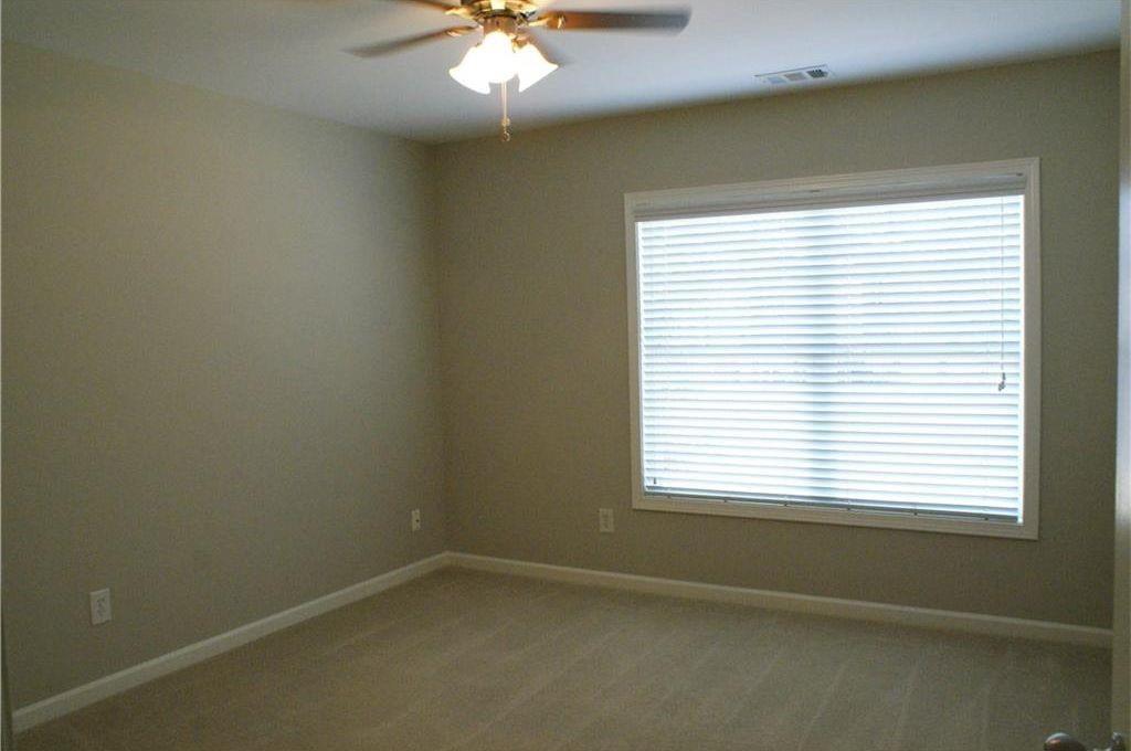 5530 Crestwick Way Property Photo 15