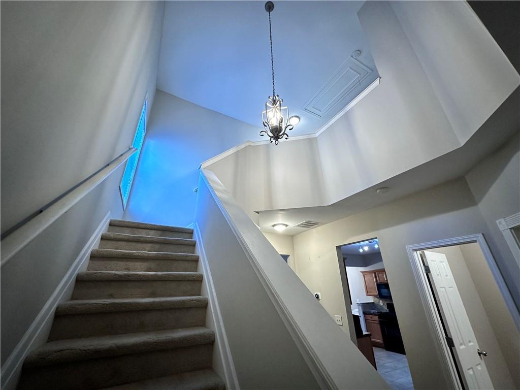 5530 Crestwick Way Property Photo 24