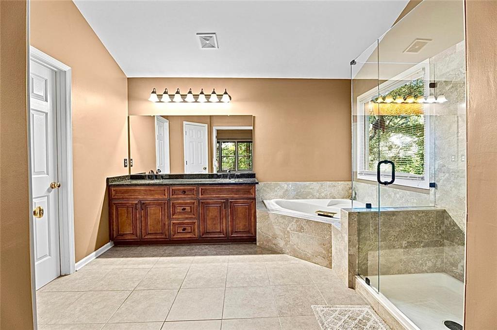 3378 Willbrooke Court Property Photo 13