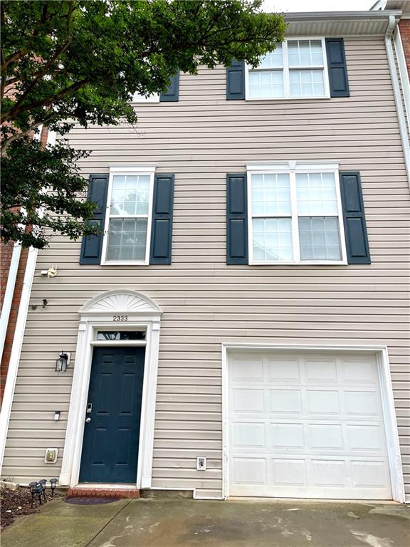 2333 Beaver Falls Drive Property Photo 1