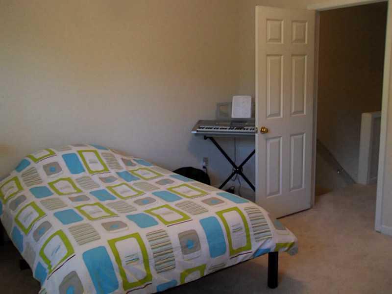 2010 Whitestone Place Property Photo 14