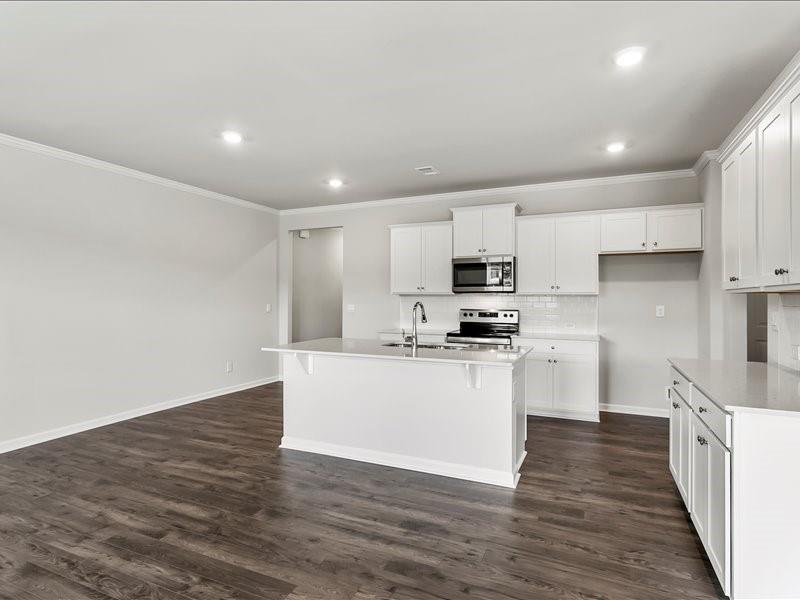 5133 Tulip Square Property Photo 6