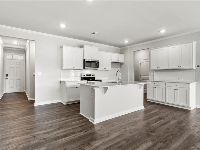 5133 Tulip Square Property Photo 8