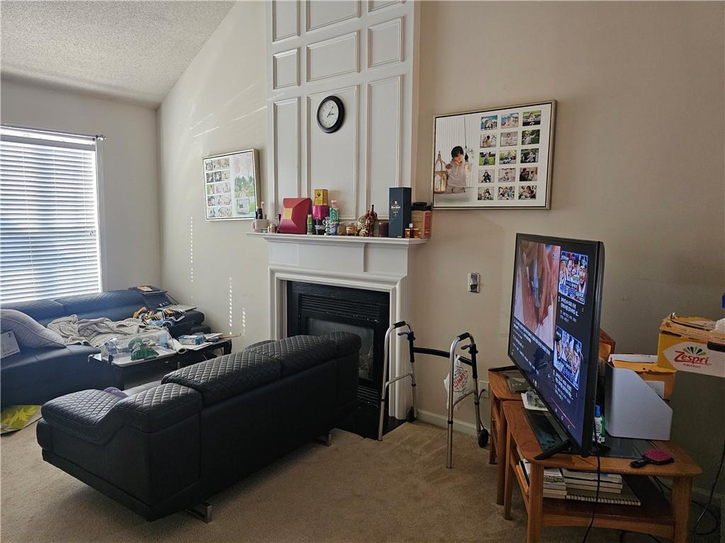 3215 Oxwell Drive Property Photo 6