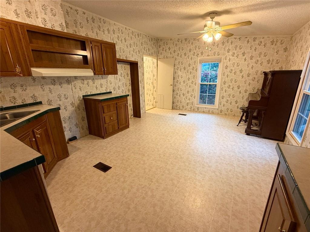 3015 Tommy Dillard Road Property Photo 9