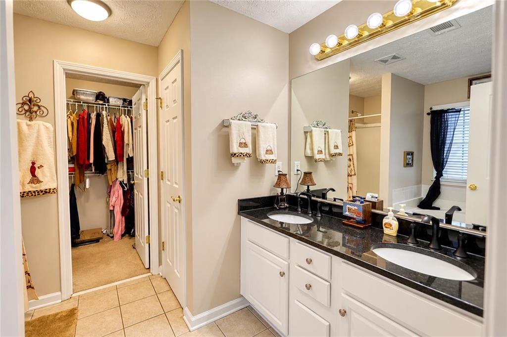 1038 Orchard Circle Property Photo 29