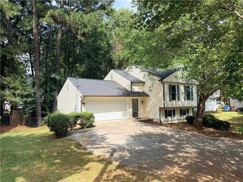305 Birch Rill Drive Property Photo 1