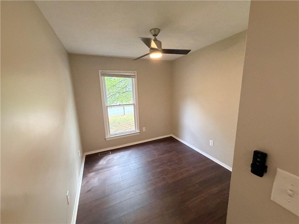 305 Birch Rill Drive Property Photo 15