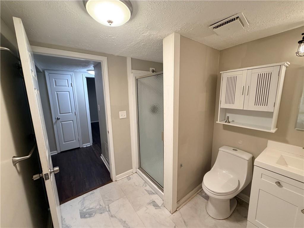 305 Birch Rill Drive Property Photo 24