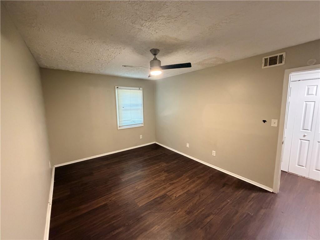 305 Birch Rill Drive Property Photo 26