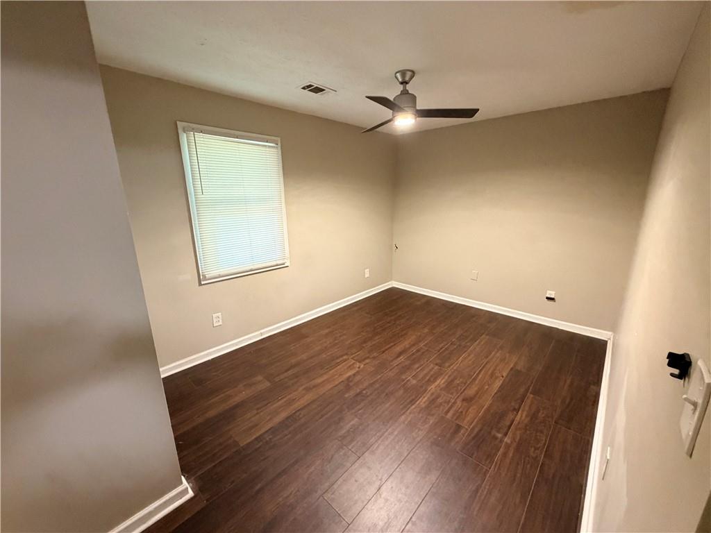 305 Birch Rill Drive Property Photo 28