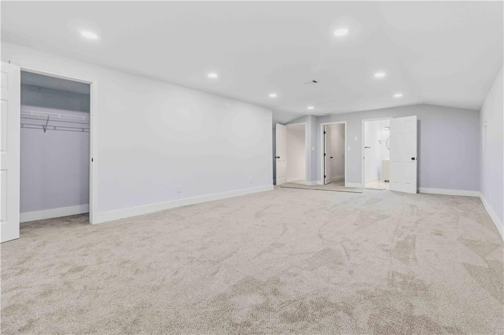 6089 Evans Drive Property Photo 15