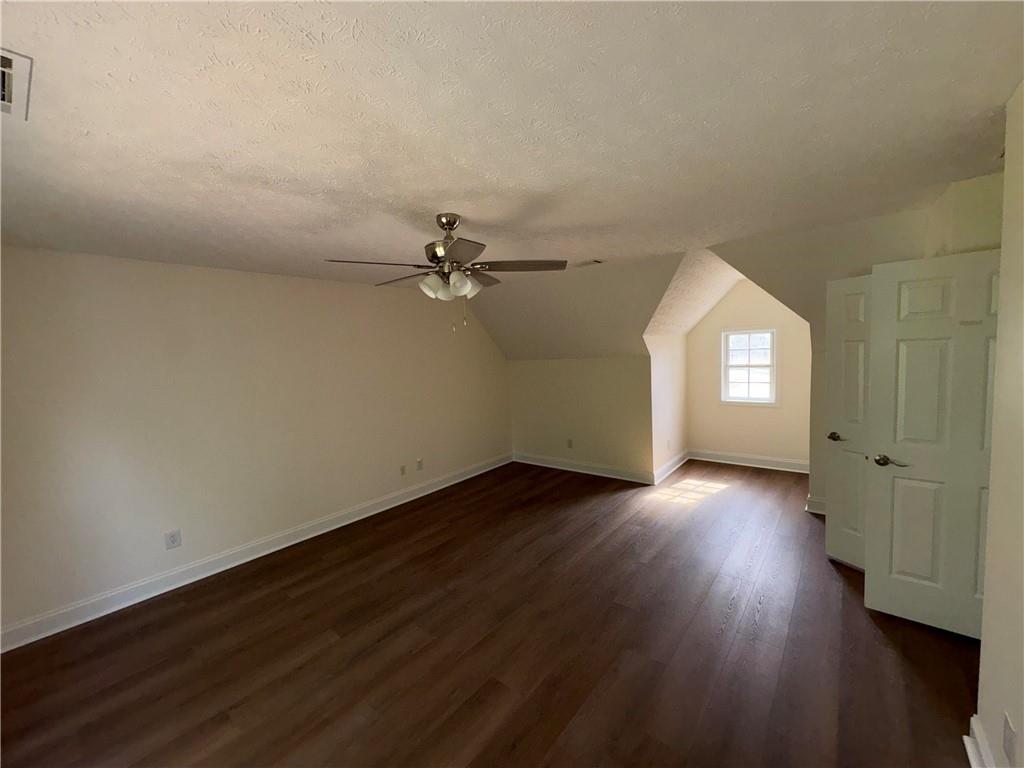 116 Hickory Trail Property Photo 17
