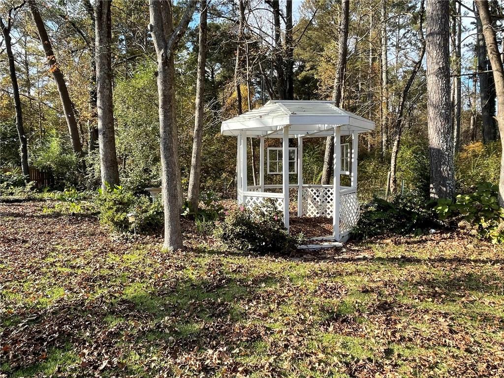 1081 Colony Drive Property Photo 12