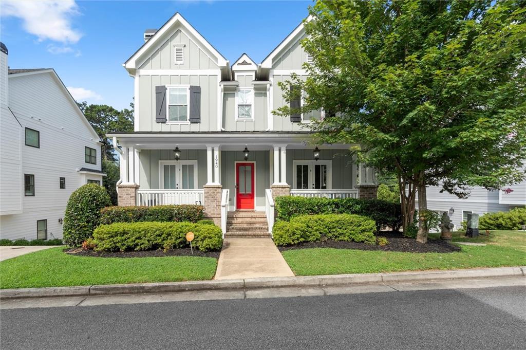 1940 Park Chase Lane Ne Property Photo 1