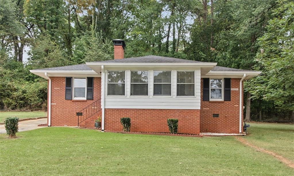 2686 Snapfinger Road Property Photo 1