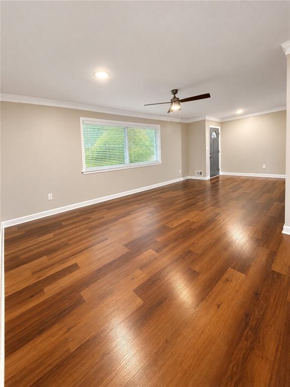 1923 Farris Drive Property Photo 4