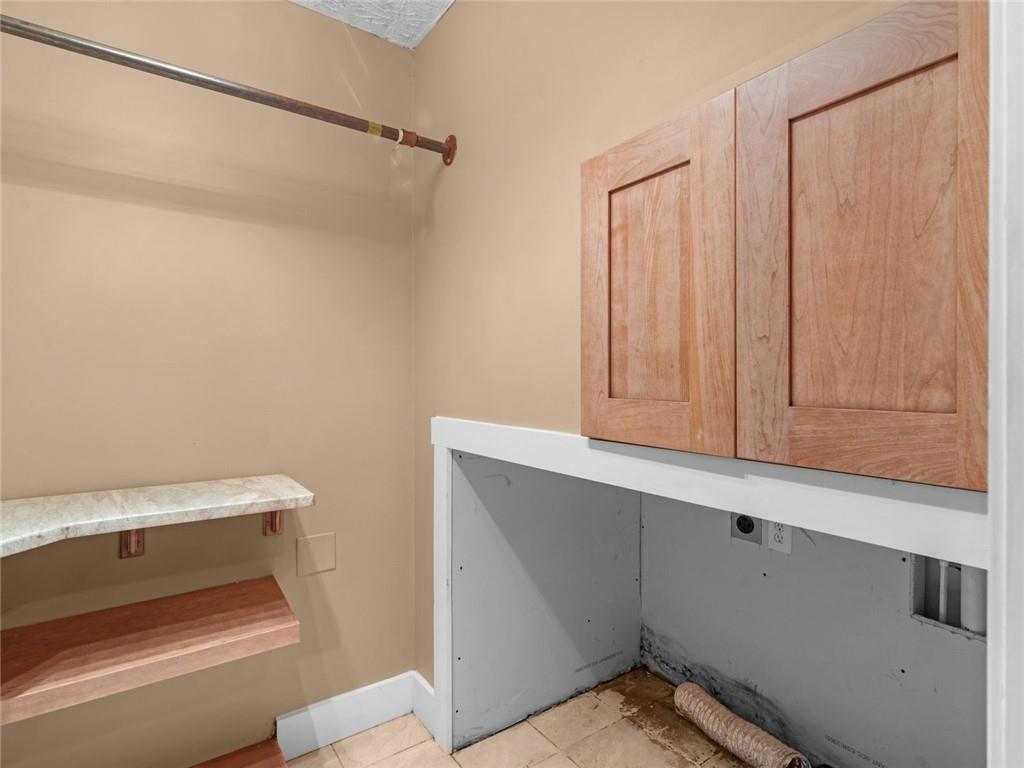 177 White Lane Property Photo 32